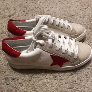 golden goose dupes - beige suede/red star sneakers